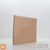 Plinthe en bois réversible - 202B côté Colonial - 3/8 x 4-1/2 - Chêne rouge | Reversible Wood Baseboard - 202B Colonial side - 3/8 x 4-1/2 - Red Oak