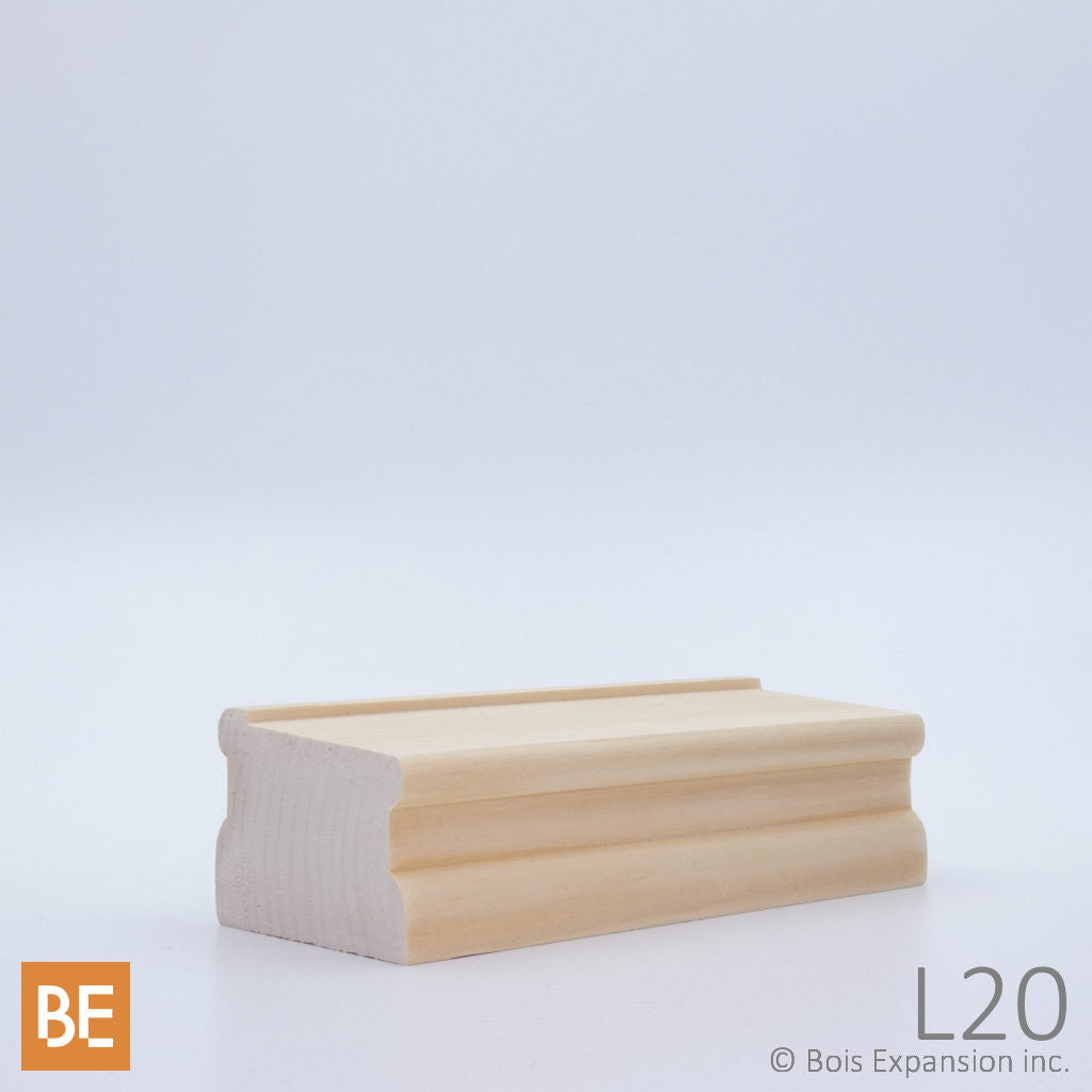 Lisse en bois - L20 - 1-3/4" x 2-1/2" - Pin blanc noueux | Wood shoe rail - L20 - 1-3/4" x 2-1/2" - Knotty white pine