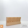 Cimaise en fibre de bois embossé - 186L Feuilles d'acanthe - 5/8 x 2-1/8 - MDF | Embossed MDF chair rail - 186L Acanthus leaves - 5/8 x 2-1/8 - Fiberboard